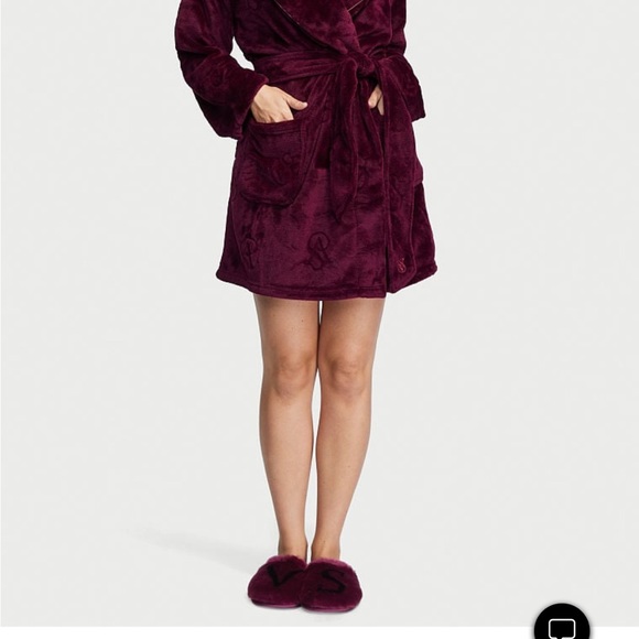 NWT VICTORIA'S SECRET maroon Closed Toe Faux Fur Slipper sz medium limited - Picture 5 of 6